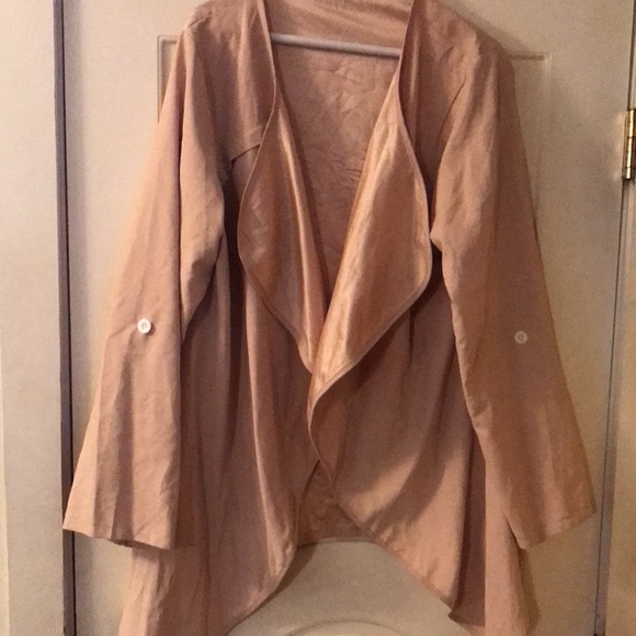 Light-weight jacket - Picture 2 of 6